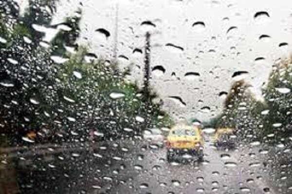 تردد روان در محورهای شمالی کشور / بارش باران در فیروزکوه