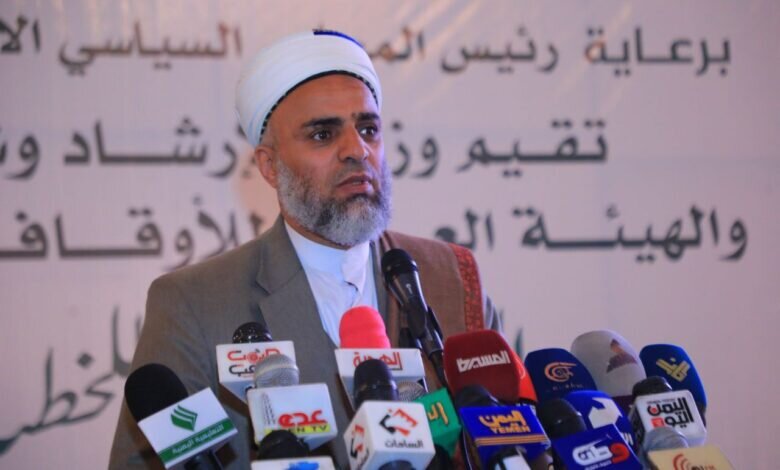 تاکید رئیس جمعیت علمای یمن بر ایستادگی در کنار حزبالله و ایران