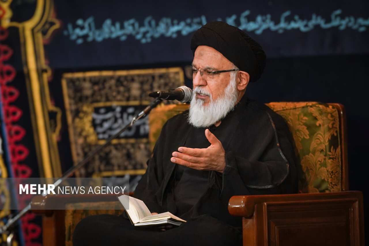 آیتالله میرباقری: برچسبزنی ممنوع؛ «سابقون» پرچمدار وحدت باشند