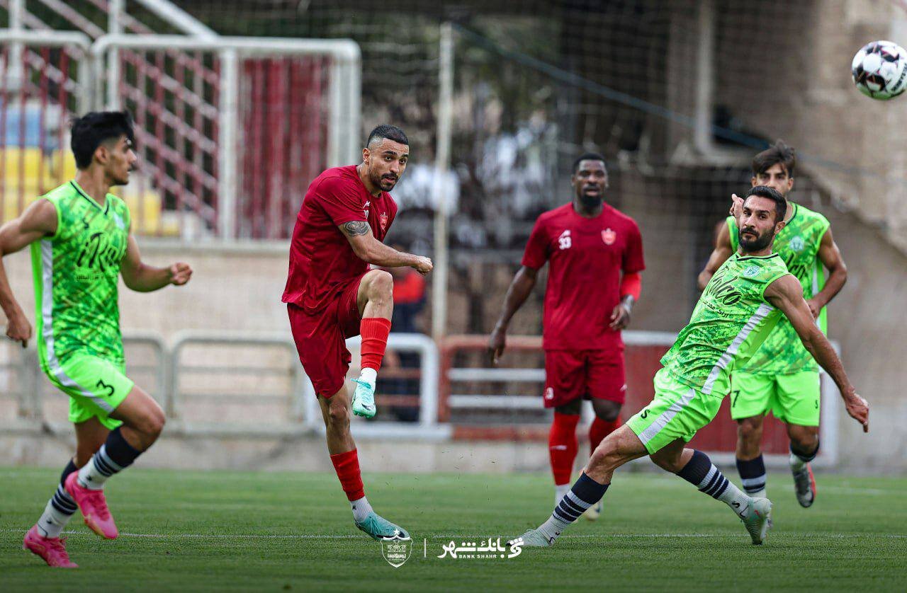 جدایی مهاجم پرسپولیس قطعی شد