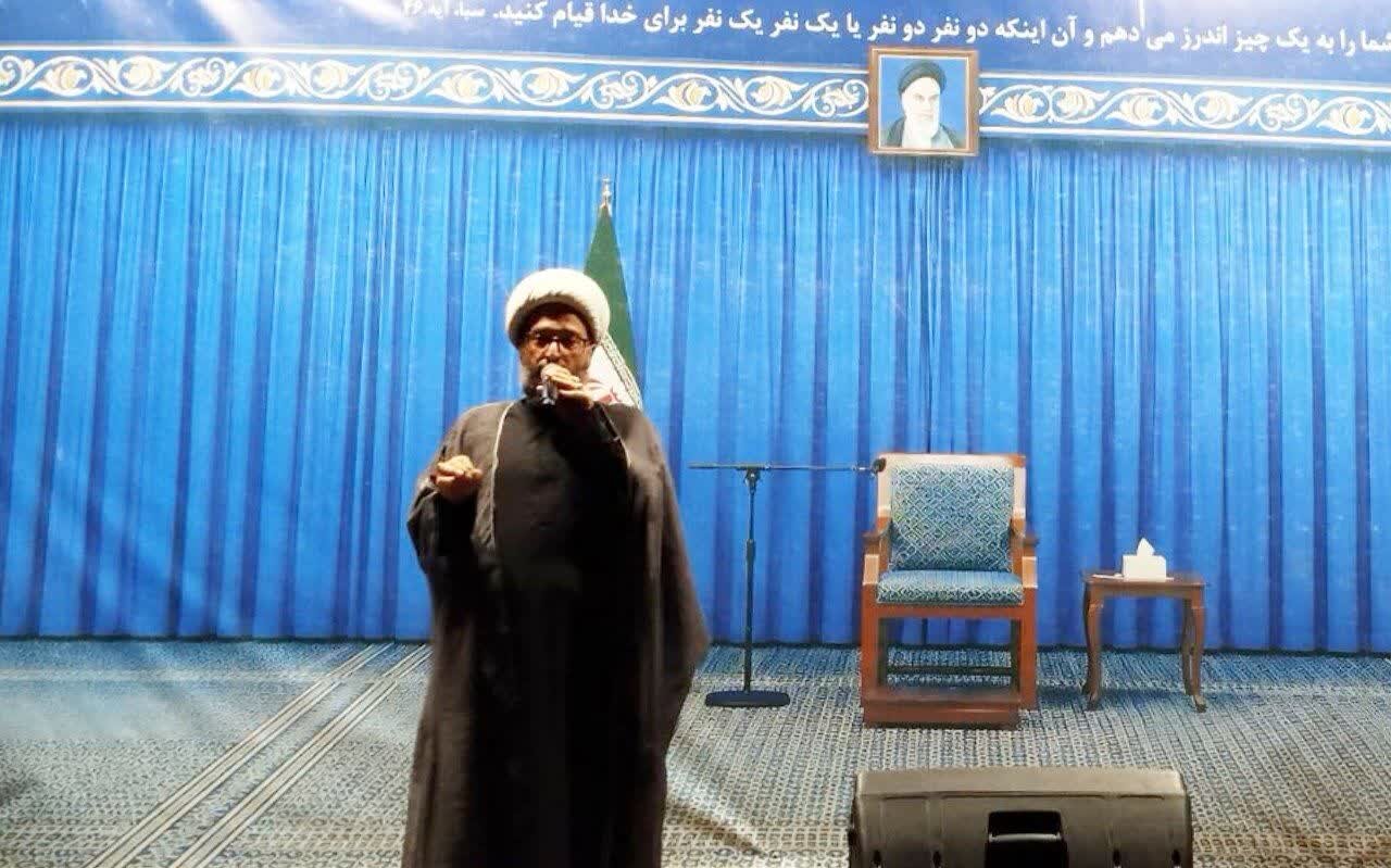 افراخته: تضعیف خانواده زمینهساز سلطه فرهنگی دشمن است