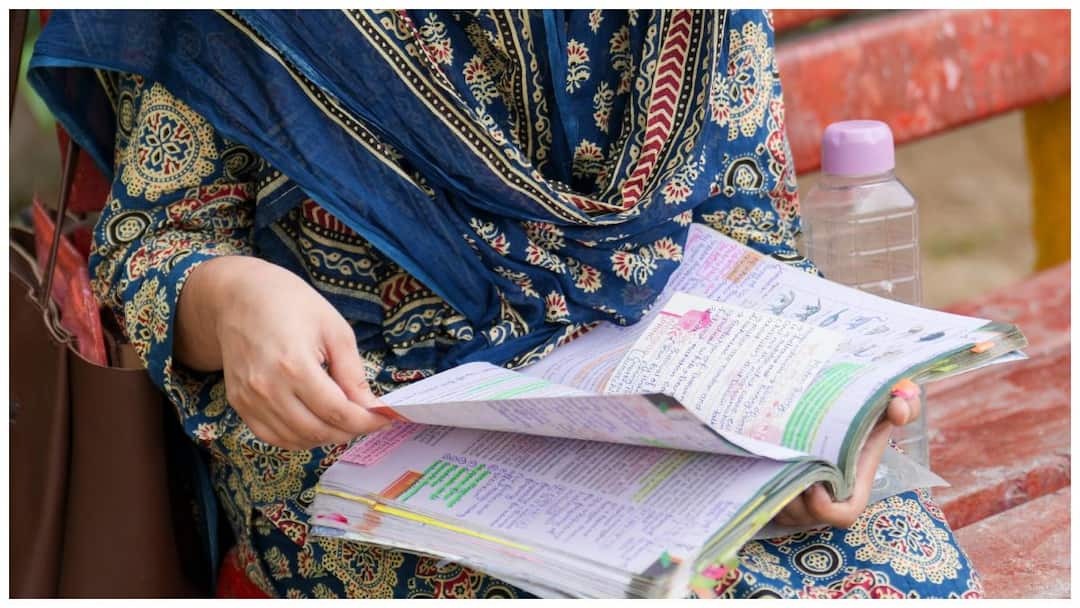 چرا سهمیه ای برای شهروندان سالخورده در MBBS وجود ندارد؟: آرزوی 71 ساله NEET HC الله آباد را جابجا می کند