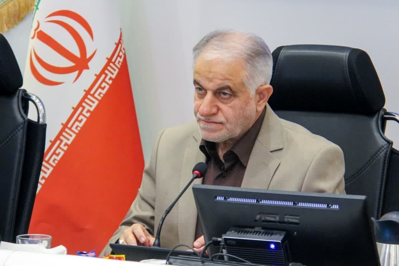 اولویت نخست ما حمایت قاطع از حضور مردم در میدانهای دفاع از انقلاب است