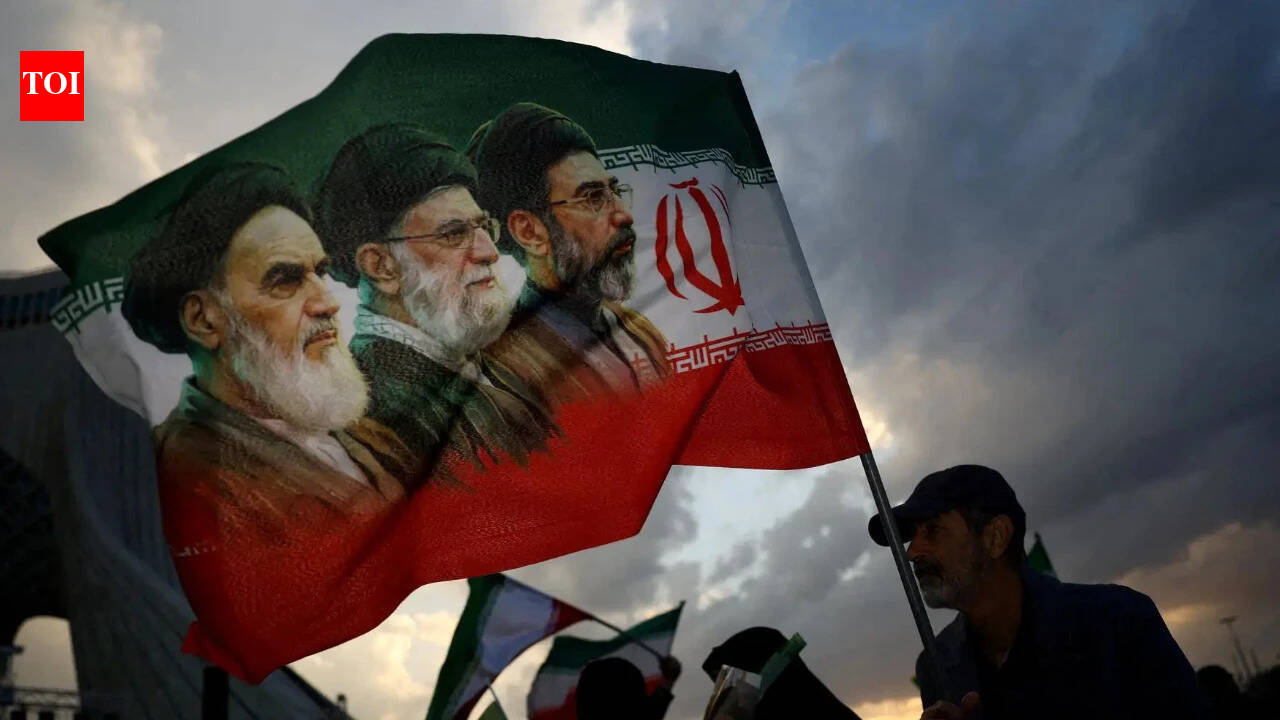 "در ایران نیست": منبع اسرائیلی می گوید که با عمیق شدن جنگ قدرت داخلی، مقام معظم رهبری غایب هستند