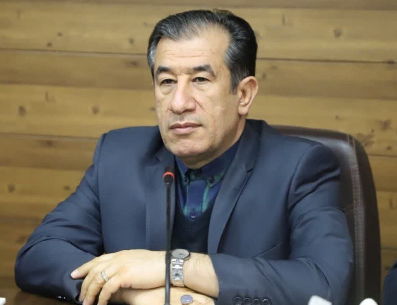 ادارات لرستان یک ساعت زودتر تعطیل میشوند