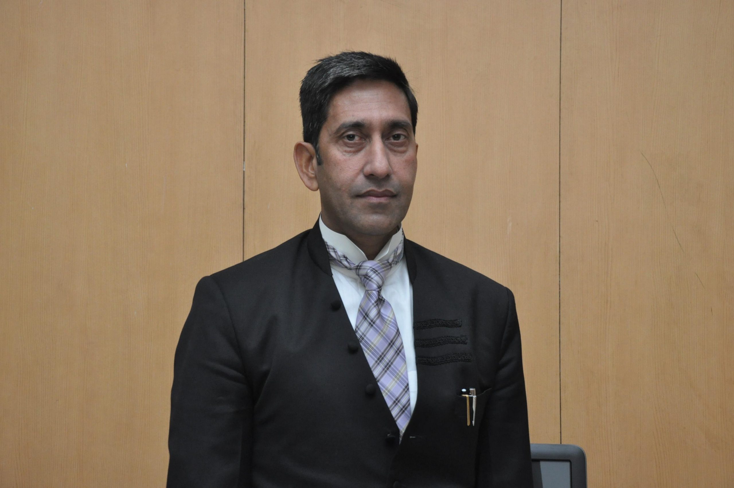 پرونده الگار پریشاد: قاضی SC Chandrashekhar از استماع درخواست وثیقه گادلینگ خودداری کرد