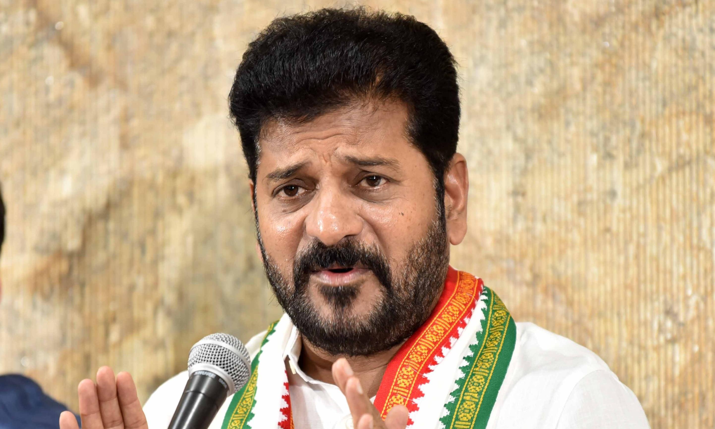 Revanth Reddy بازداشت راهول، پریانکا پس از اعتراض در اقامتگاه PM را محکوم کرد