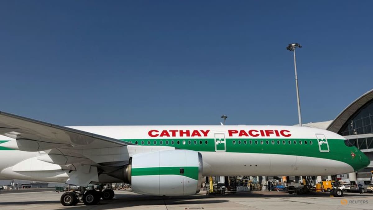 Cathay Pacific سود بیشتر در نیمه اول را در سفر و تقاضای بار نشان می دهد
