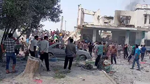 وداع تلخ مادران با قطعات پیکر فرزندان شهیدشان + فیلم