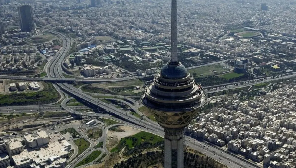 منظرۀ «تهران» از بالای شمس‌العماره در دوران ناصرالدین شاه
