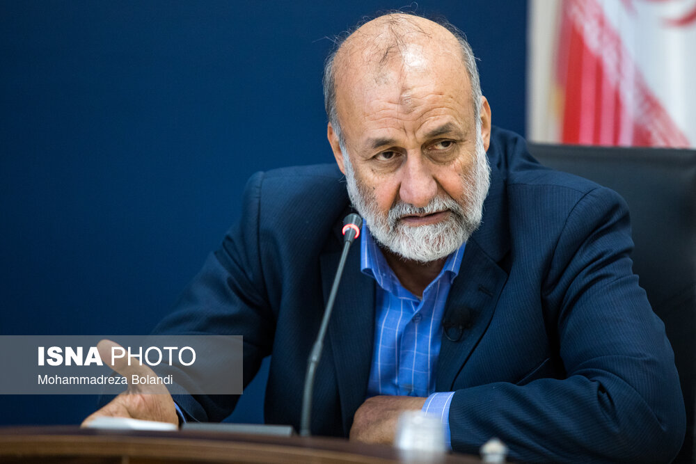 بیادی: نهادی باید پیگیر شناسایی و برخورد با نفوذی‌ها باشد