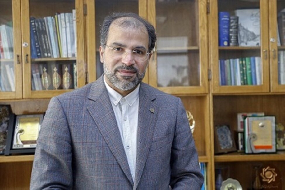 حلالیت خواهی عجیب مدیر سابق روابط عمومی بانک مرکزی از بابک زنجانی