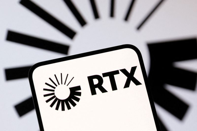 لاکهید مارتین، RTX پیش‌بینی‌های سال 2026 را بالا می‌برد، زیرا پنتاگون به دنبال تجدید انبار تسلیحات است.