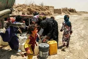 زاهدان با کمبود هزار لیتر در ثانیه آب روبه‌روست/ مردم هر مترمکعب آب را تا ۵۵۰ هزار تومان خریداری می‌کنند/برخی مناطق هفته‌ای فقط یک یا دو روز آب دارند