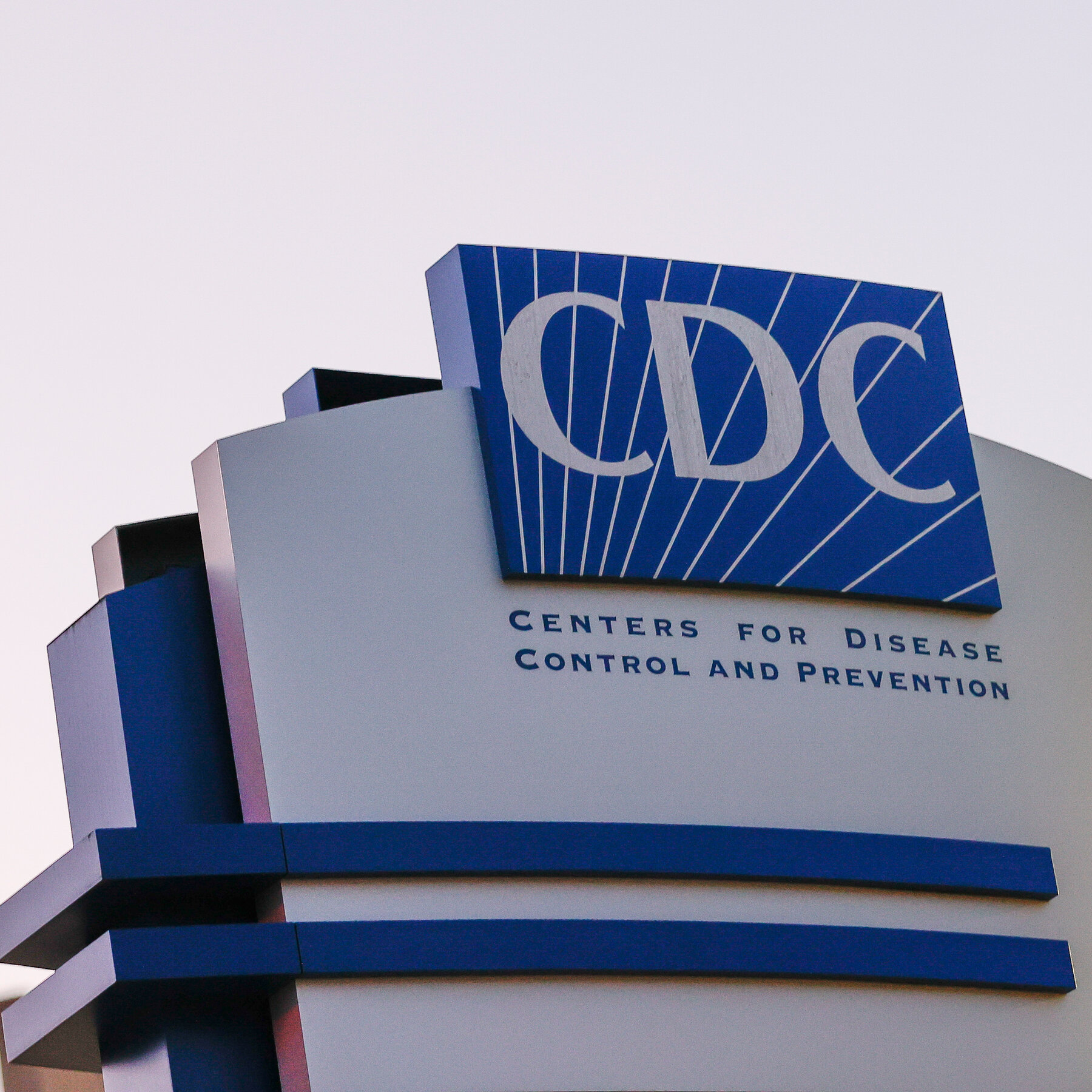 CDC. شیوع سیکلوسپورا مرتبط با کاهوی کوه یخ را به 9 ایالت گسترش می دهد