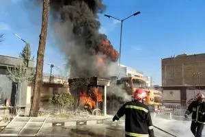 مصدومیت دو کارگر بر اثر انفجار مخزن سوخت پمپ‌بنزین زابل