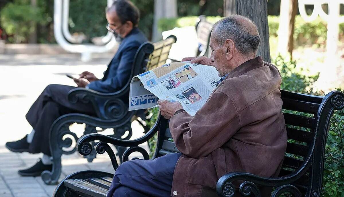 واکنش کاربران: هر ماه که معوقات بازنشستگان را نمی‌دهند، پول بی ارزش تر می‌شود
