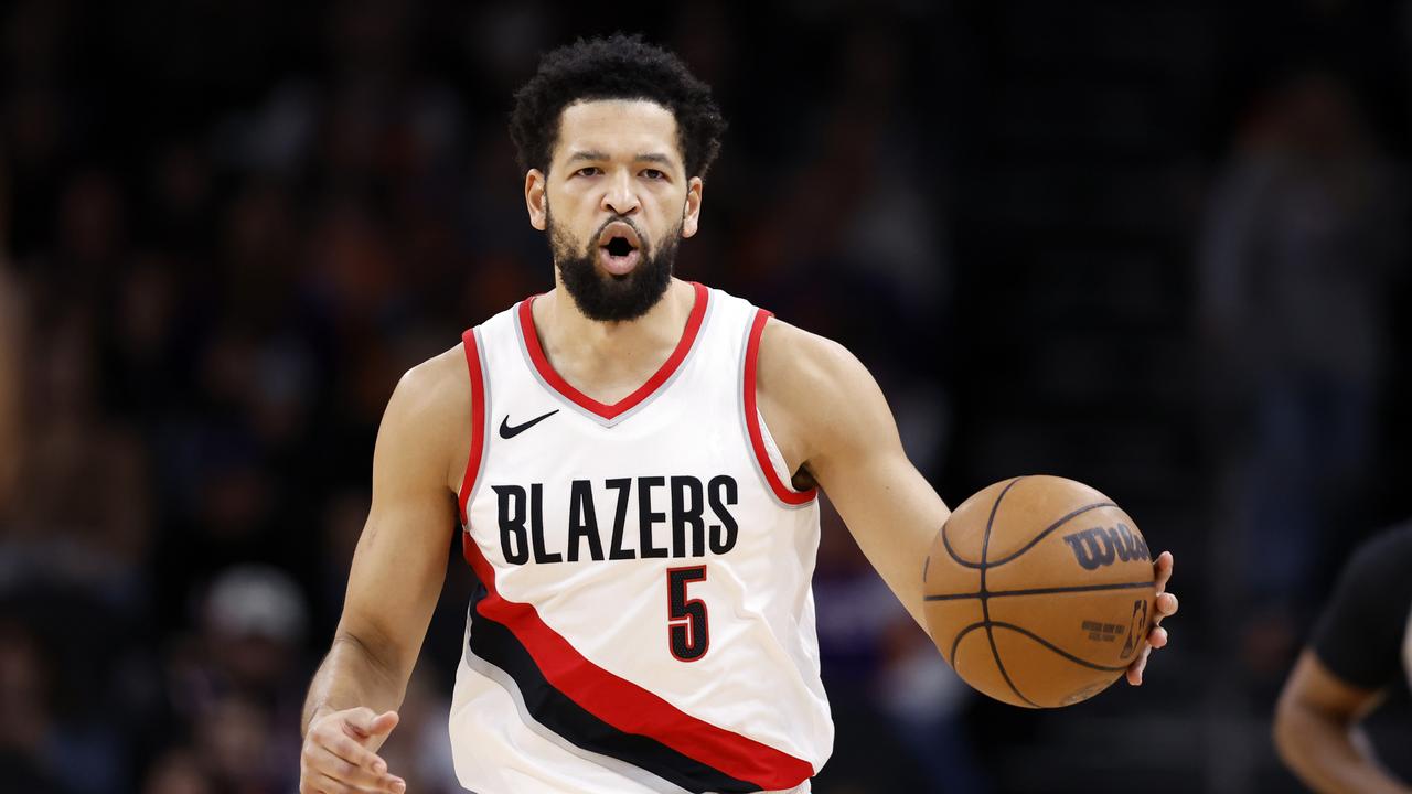 فینیکس لند یک کهنه سرباز باتجربه NBA در خرید عمده در زمین عقب