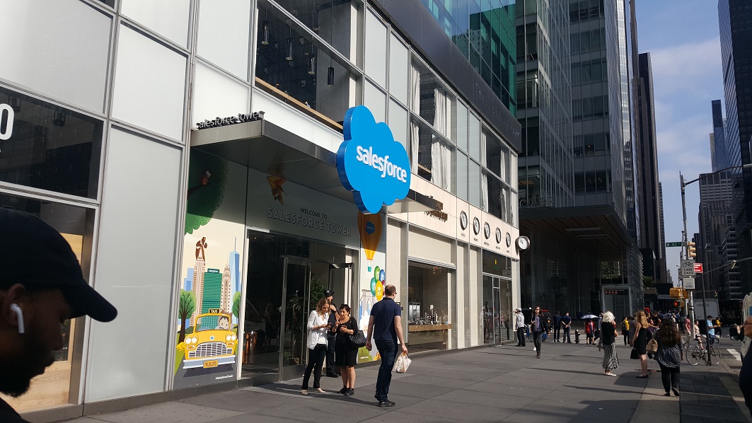 Salesforce's Agentforce Bet آن را به بدترین عملکرد داو تبدیل کرد. آیا بازار بیش از حد واکنش نشان می دهد؟