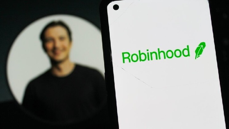 ولاد تنف، مدیر عامل Robinhood میگوید دولت ترامپ دوستدار رمزنگاری است، اما شفافیت مقررات لازم است تا طبقهبندی «هر چهار سال یکبار» تغییر نکند.