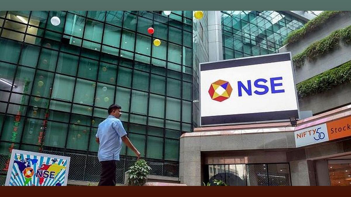 سود سه ماهه اول NSE با 7 درصد افزایش به 3120 روپیه رسید. افزایش درآمد 9 درصد