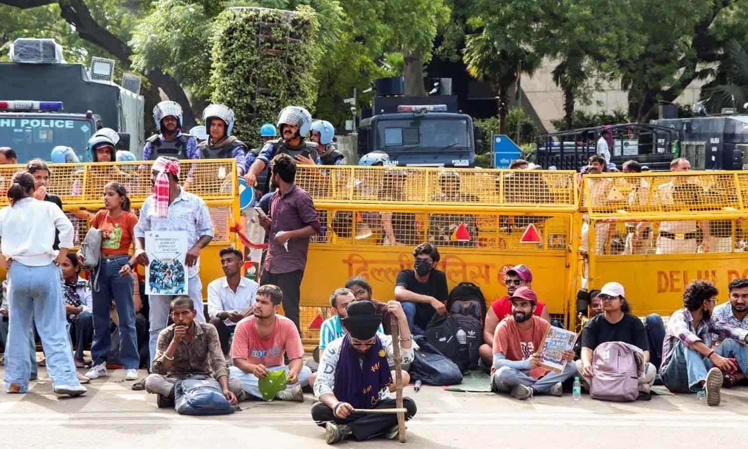 معترضان CJP از ابزارهای هوش مصنوعی برای مقابله با اقدامات پلیس استفاده کردند: کاوش