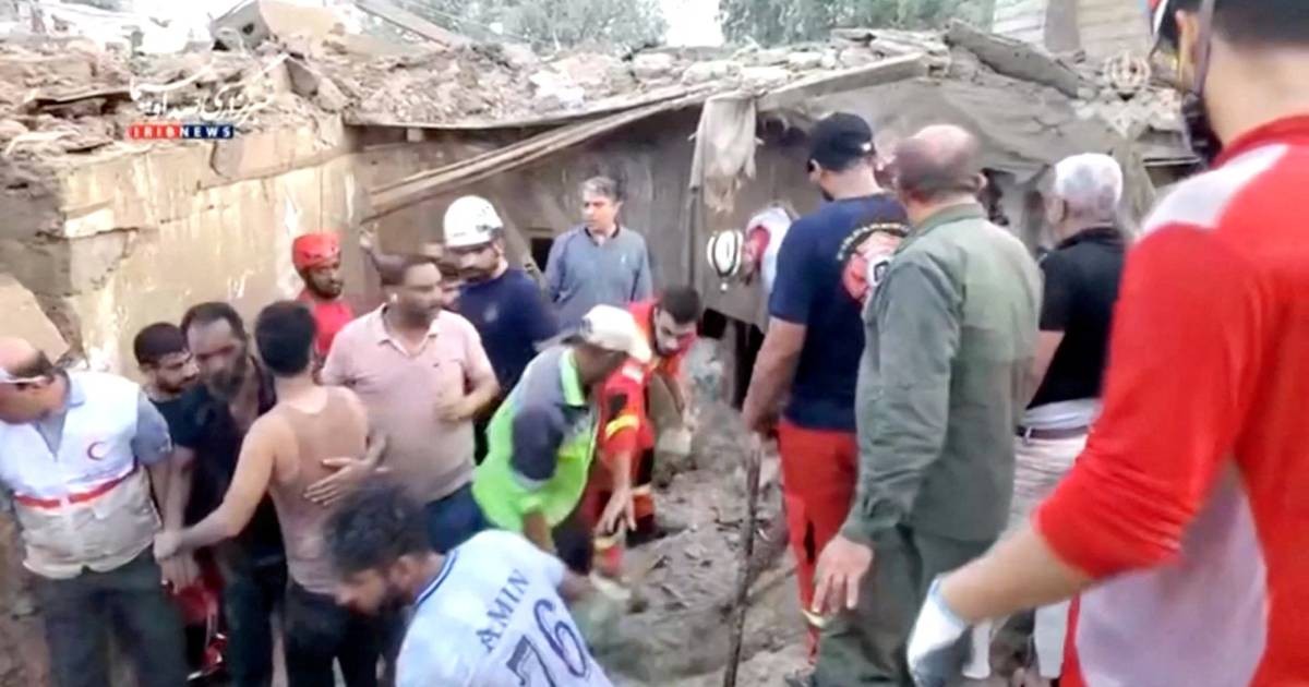 ورلد نیوز، حمله هواپیمای بدون سرنشین در نزدیکی کانال سوئز در مصر، تهدید امنیتی جدیدی را در گسترش جنگ ایجاد می کند