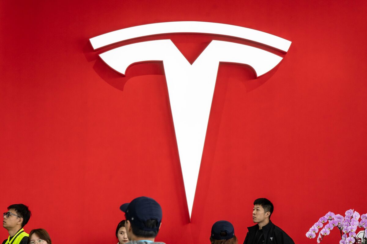 WSJ می گوید تسلا فروش واحد چین را پیش از قرارداد SpaceX وزن می کند