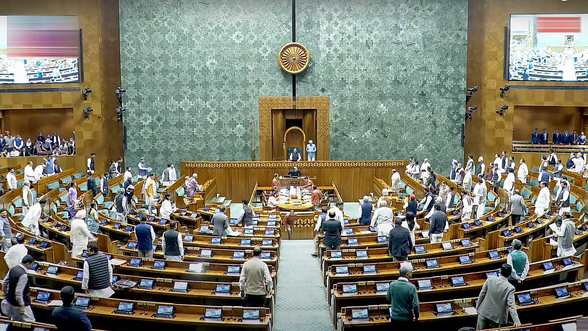 اگر مرکز درخواست‌های کلیدی را به صورت مکتوب بپذیرد، DMK برای حمایت از لایحه تعیین حدود باز است