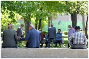 «معیشت حقوقبگیران» قربانی کسری بودجه نشود/ بازنشستگان در انتظار ترمیم حقوق