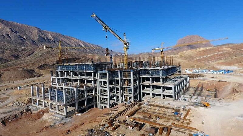 ساخت بیمارستان ۱۶۰ تختخوابی بهارستان کلید خورد