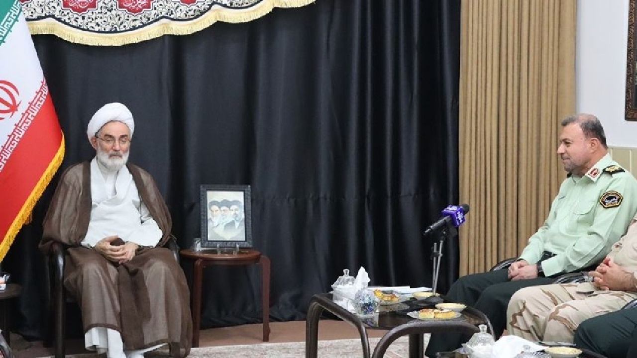 اخلاص و خدمت صادقانه، ضامن پایداری اقتدار پلیس است