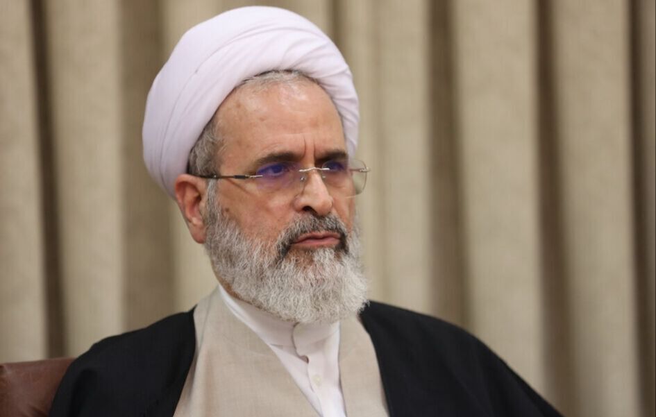 تاکید اعرافی بر کنشگری انقلابی، علمی و میدانی طلاب در کنار مردم