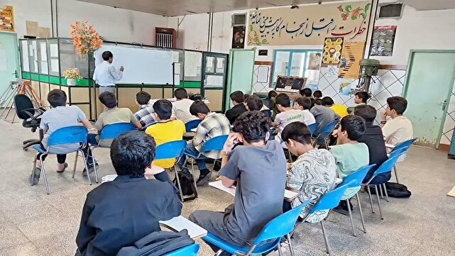 آموزش بیش از ۳۰۰ مهارتآموز در دورههای اوقات فراغت مرکز آموزش فنی و حرفهای اردکان