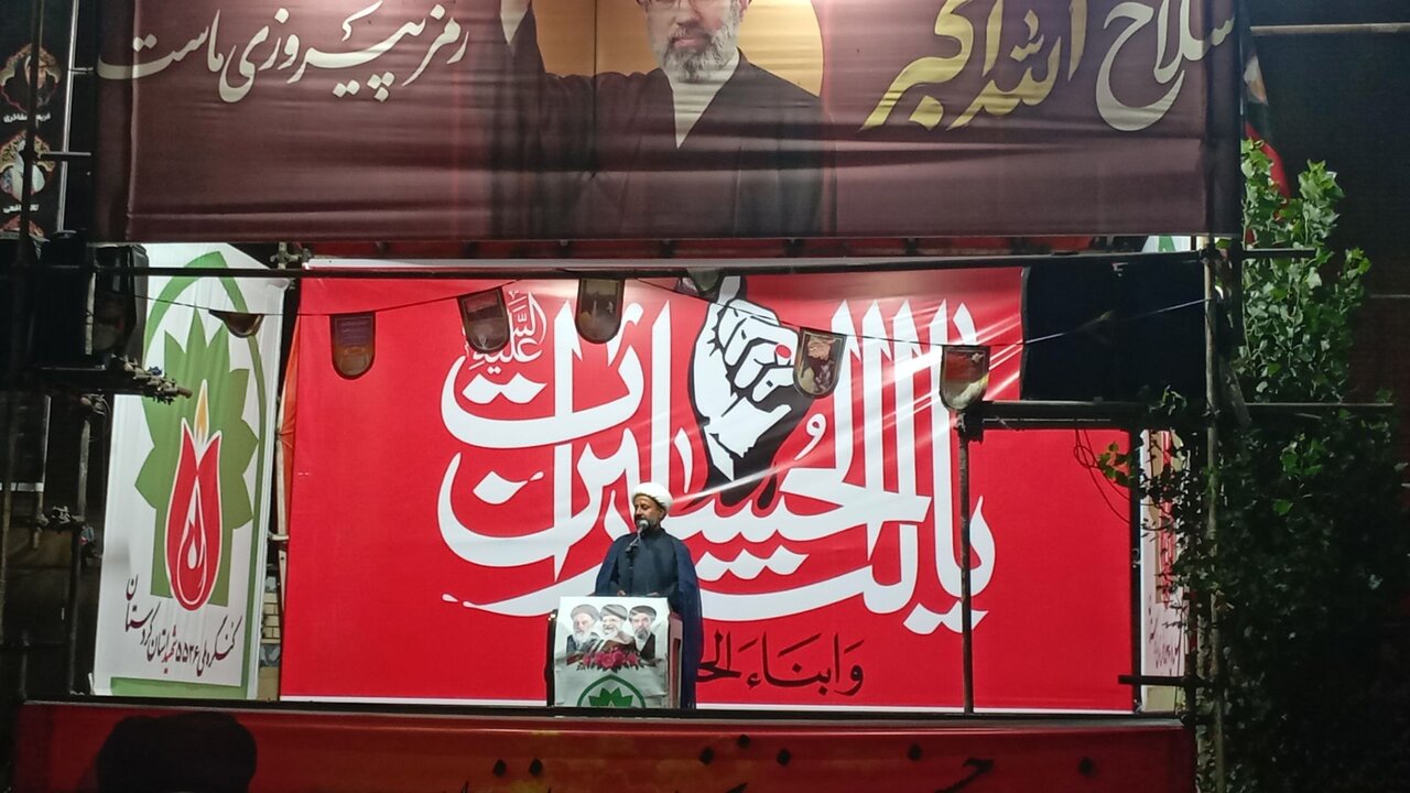 رازیانی: مکتب عاشورا باید در انتخابهای روزمره زندگی ما جاری باشد