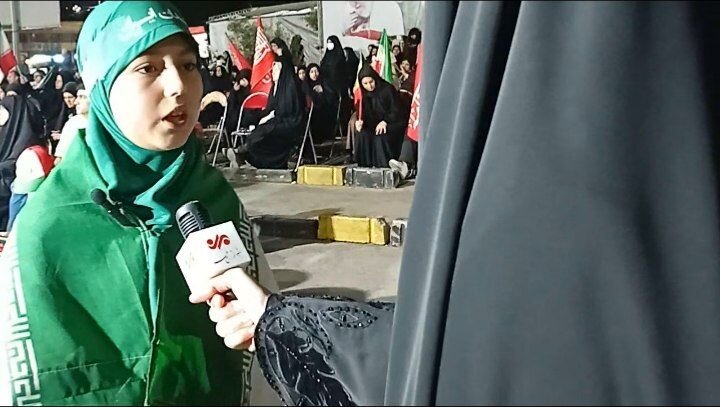 سنندجیها: تجمع شبانه لبیک به فرمان رهبر انقلاب اسلامی است