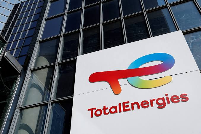 TotalEnergies دارایی های باد و خورشیدی شل در اروپا را در اختیار می گیرد