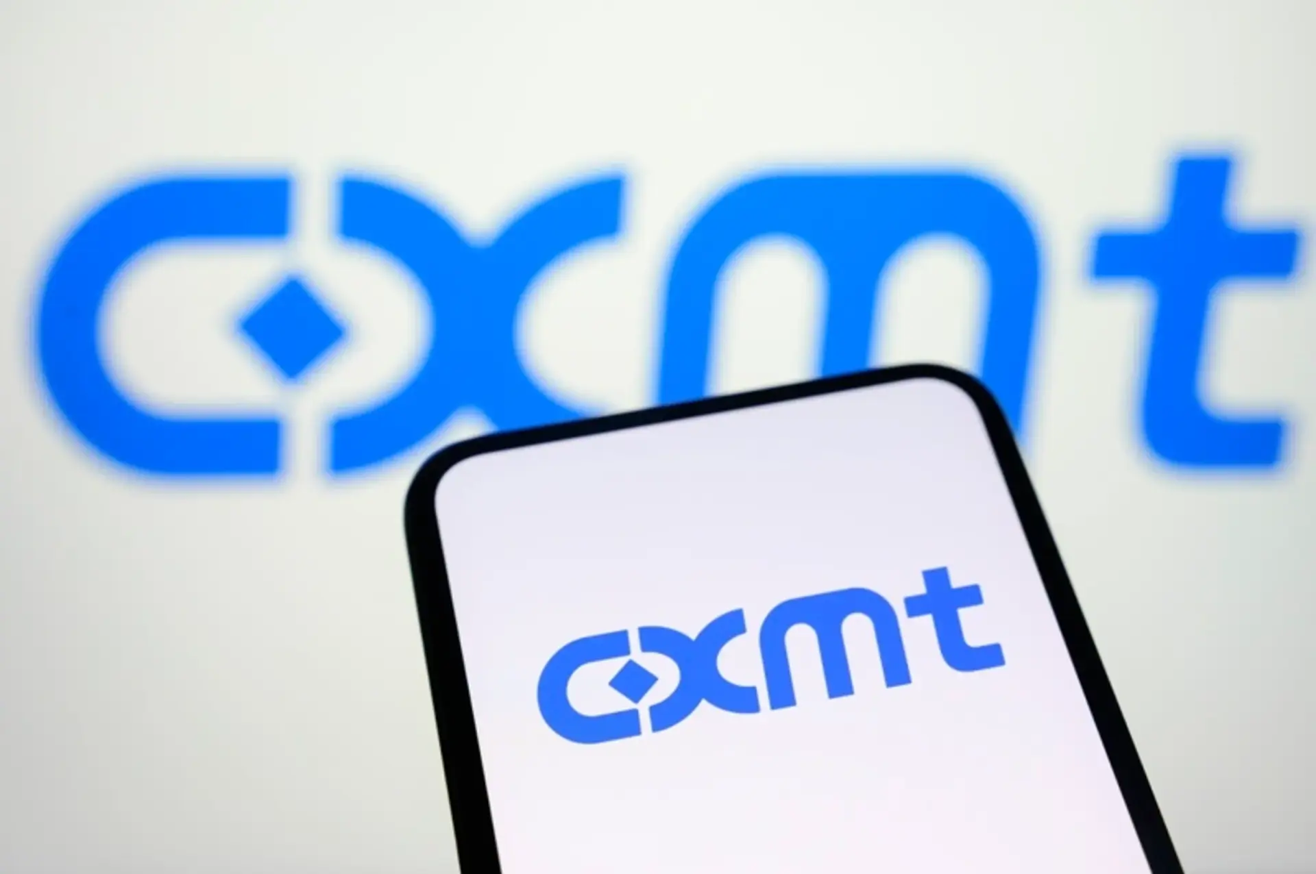 رویترز می گوید CXMT چین دارای وزن کارخانه جدید تراشه حافظه 12 اینچی در پکن است.