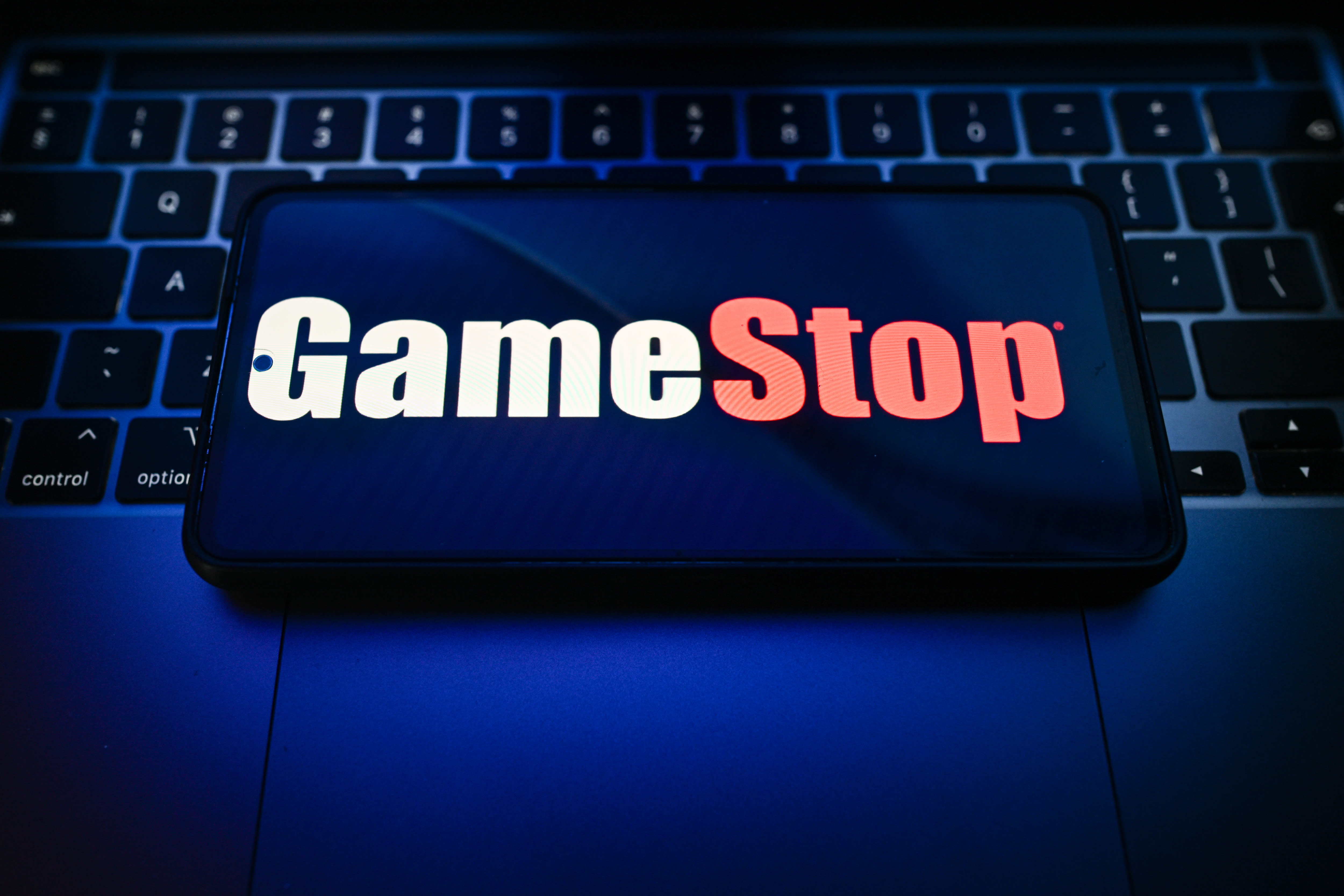 سهام GameStop به پایین ترین سطح از آگوست 2024 سقوط کرد