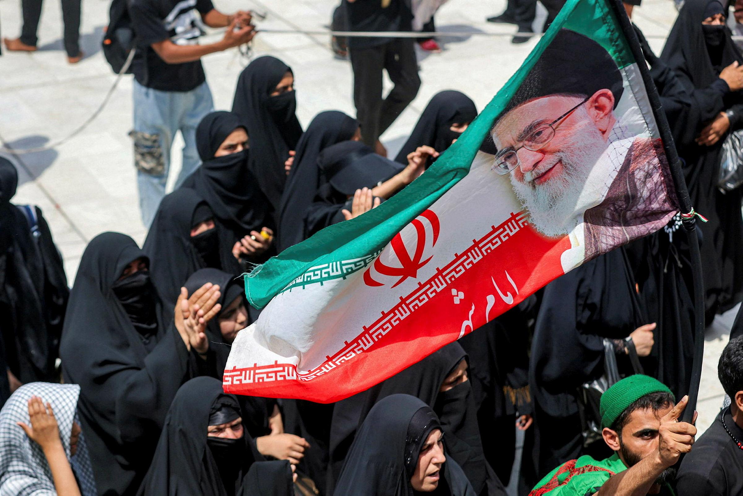 تحلیل • در حالی که ایران و عمان در حال مذاکره هستند، ترامپ دیگر دست بالا را در مورد هرمز ندارد