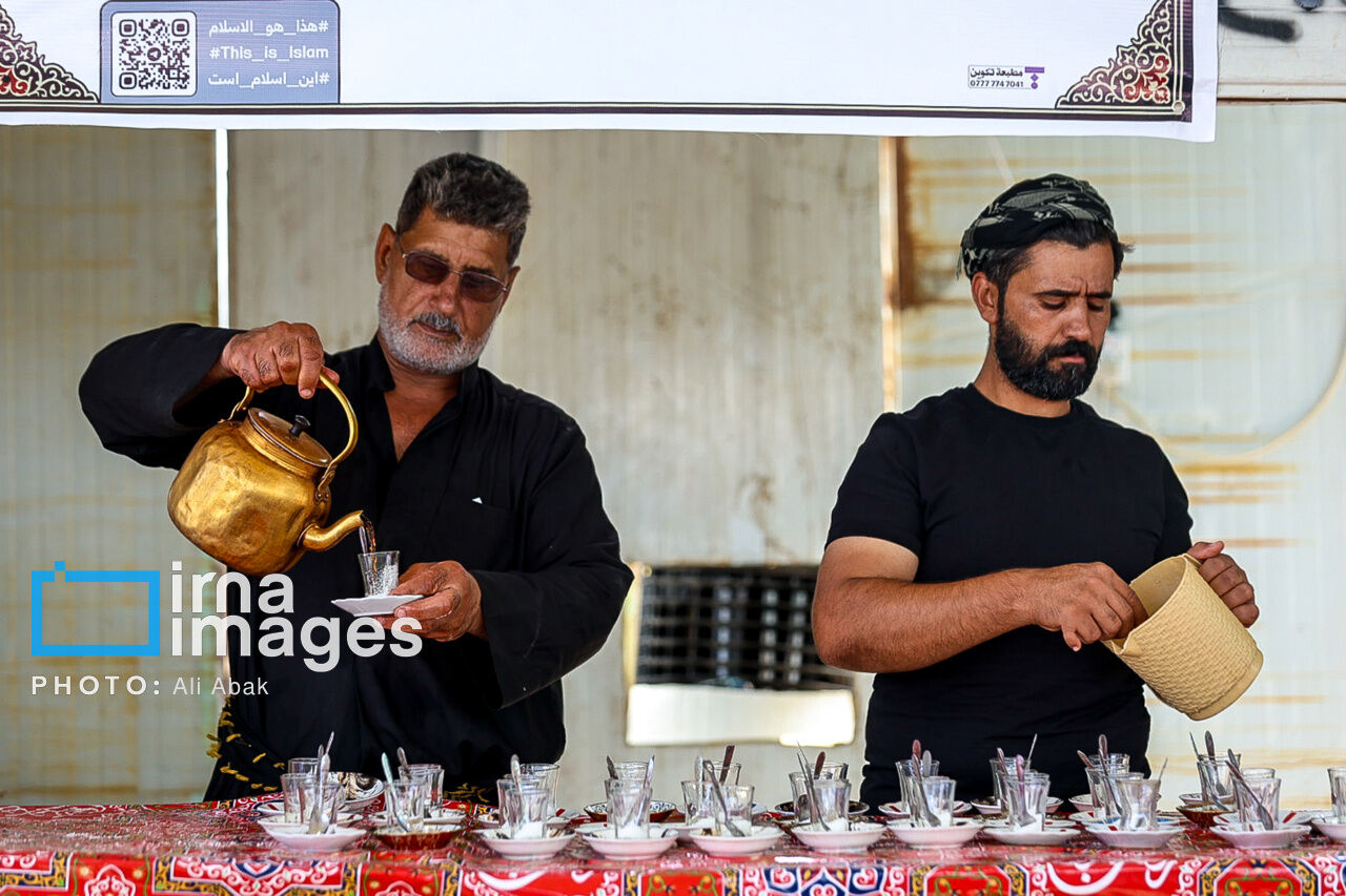 «عمو عباس» و یک فنجان چای با طعم زیارت