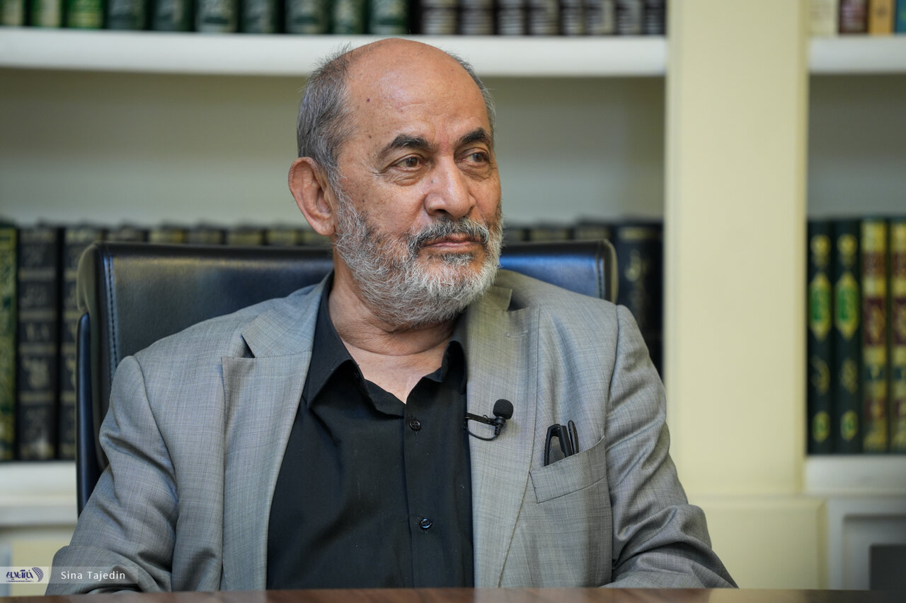 محسن رفیقدوست: بعد از حمله به مراکز آمریکا در اردن، آمریکا ضعیف شد/ درگیری کنونی با آمریکا گسترش پیدا نمی‌کند