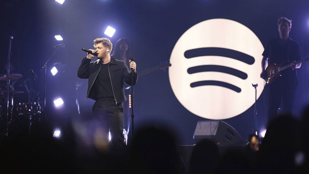 Spotify سهام پس از اینکه پخش کننده موسیقی هدف درآمد خود را از دست داد سقوط کرد