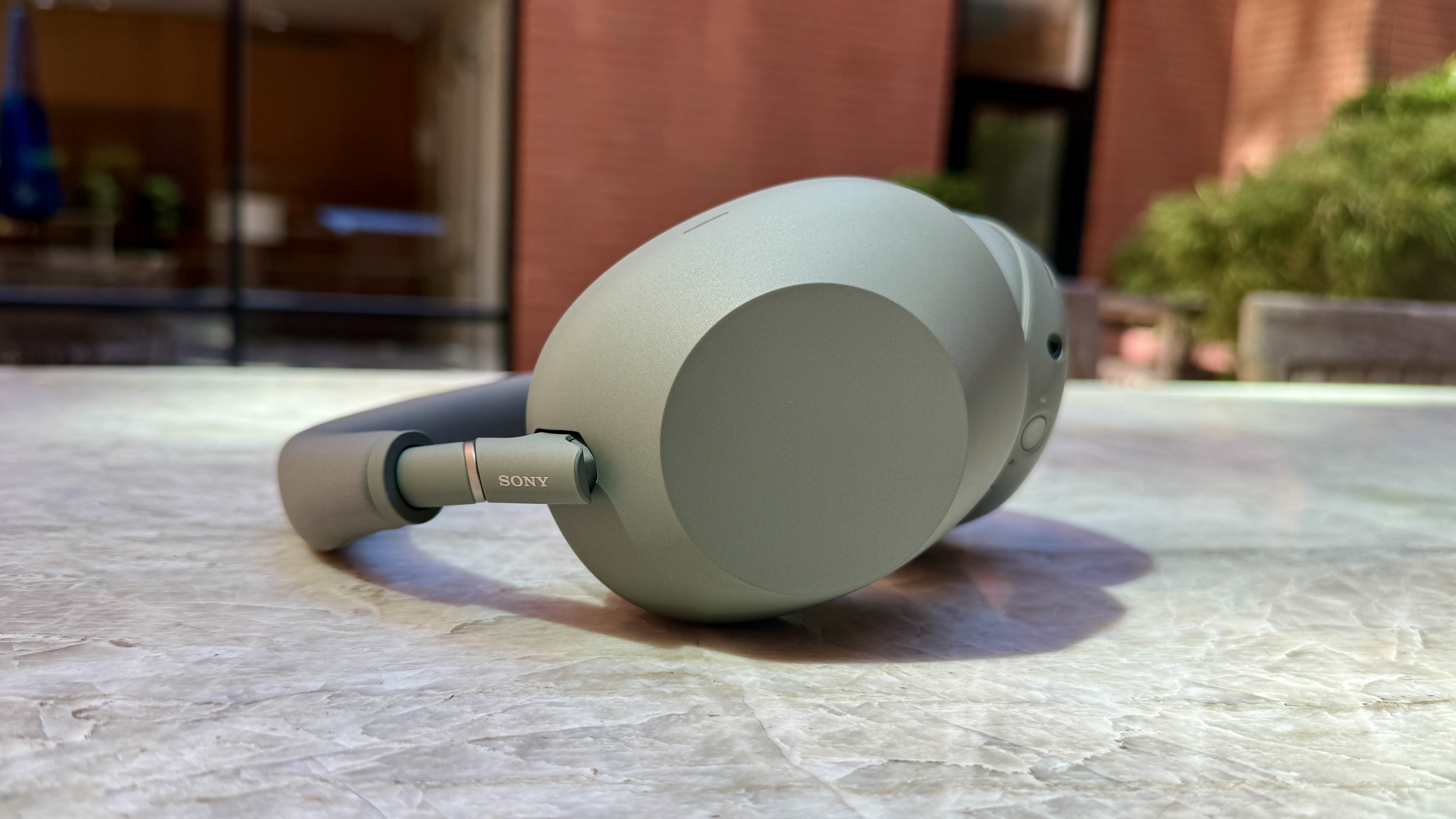 این رنگ جدید برای هدفون WH-1000XM6 سونی ممکن است تا کنون مورد علاقه من باشد