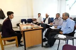 تهیه محتوای آموزشی برای هسته‌های گزینش دانشجومعلمان