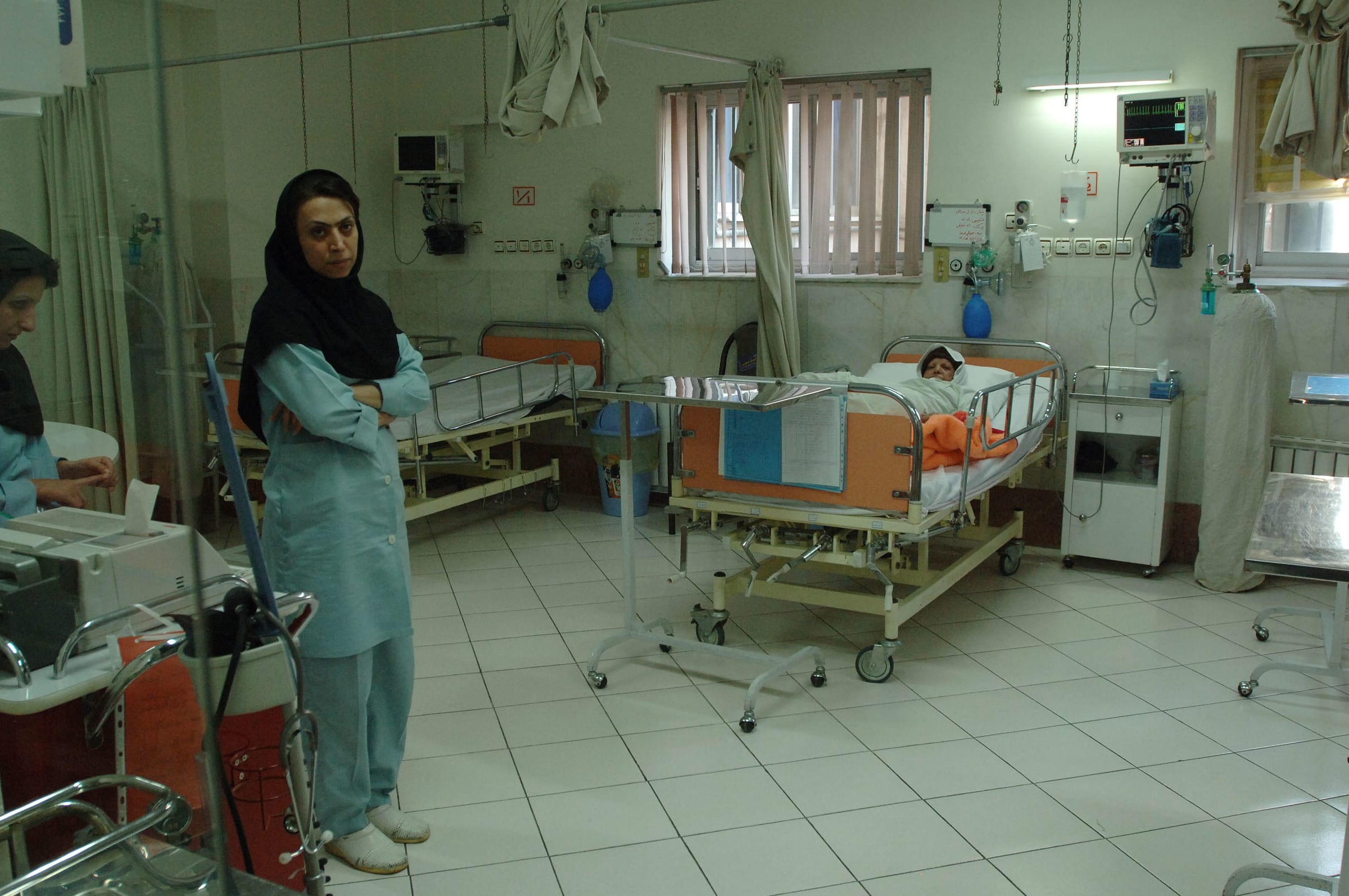 پرستاران ایرانی پس از اعتراض به شرایط بد کاری مورد تعرض و اخراج قرار گرفتند - گزارش