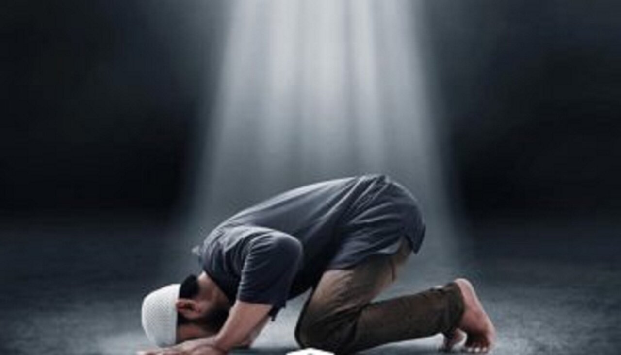 نماز فقط یک عبادت نیست؛ این ۴ اتفاق را در زندگی رقم میزند