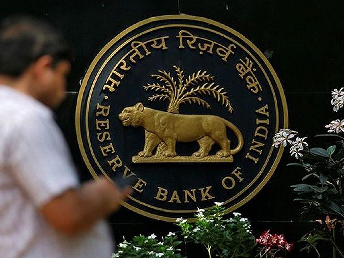 RBI پسران تاتا و 16 نفر دیگر را به عنوان NBFCهای بزرگ طبقه بندی می کند