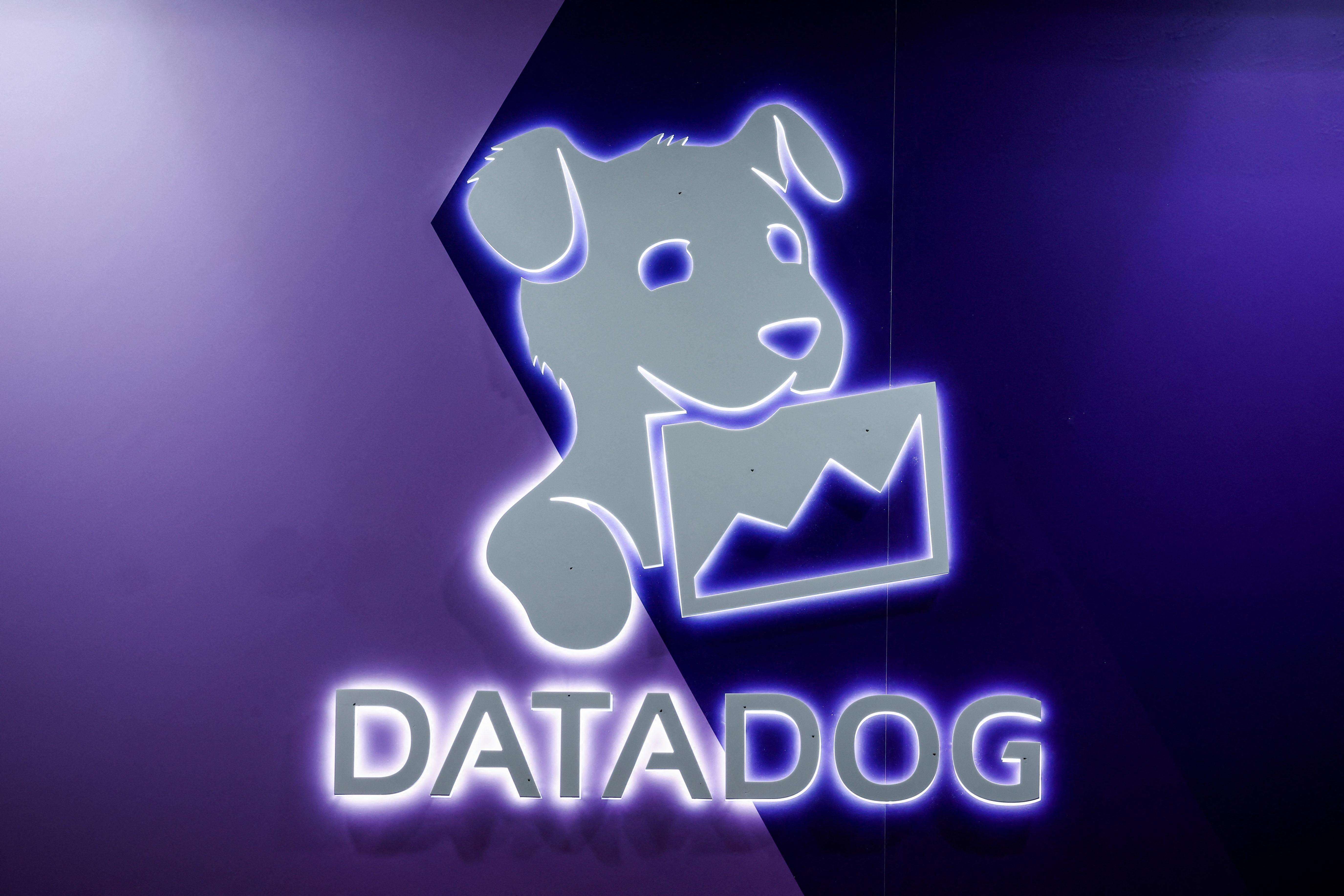 سهام نرم‌افزار به دلیل کاهش Figma، Datadog کاهش یافت