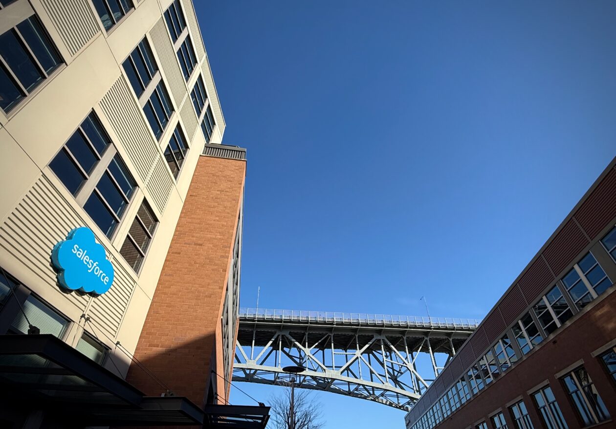 Salesforce 59 شغل را در دفاتر سیاتل و Bellevue کاهش داد